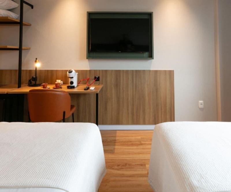 Hotel Monaro Guapora image