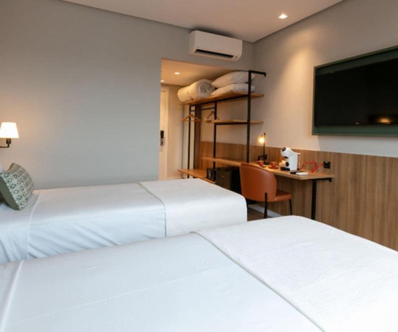 Hotel Monaro Guapora image