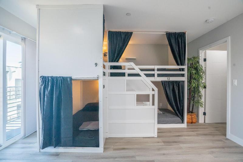 Normandie Hostel image