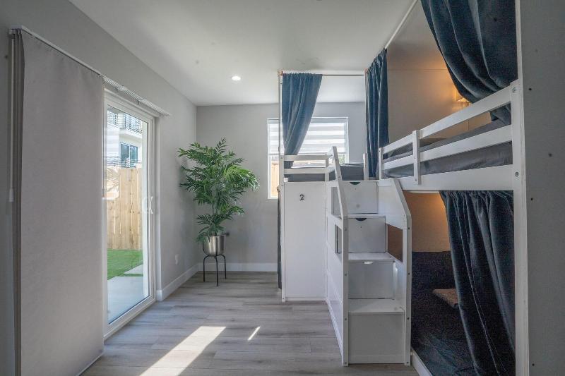 Normandie Hostel image