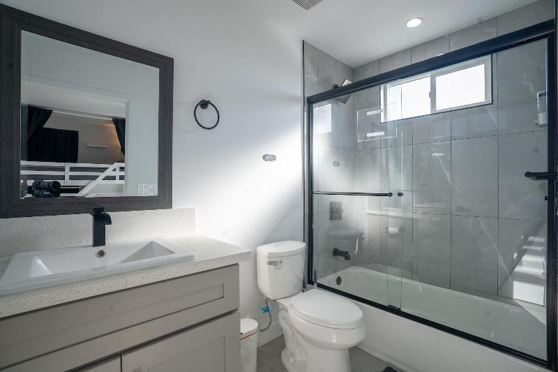 Normandie Hostel image