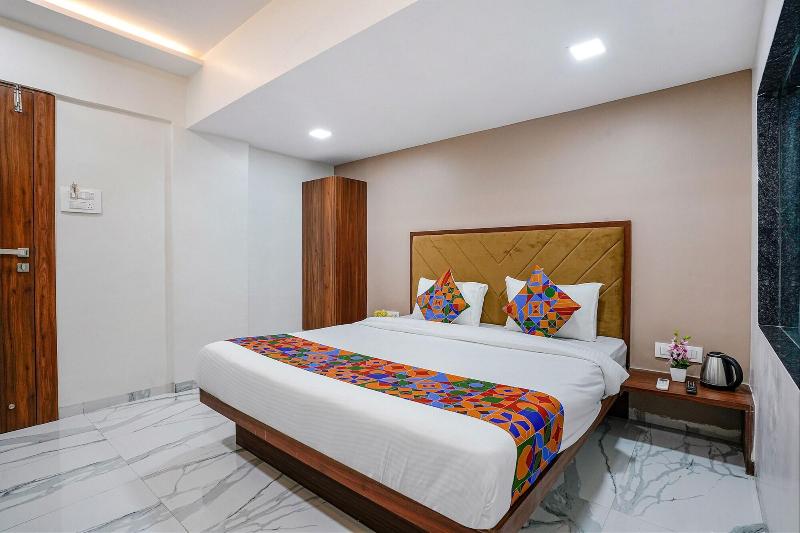 Fabhotel New 7 Star image