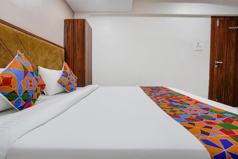 Fabhotel New 7 Star image