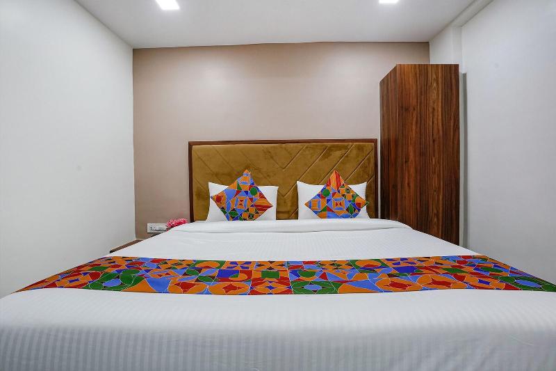 Fabhotel New 7 Star image