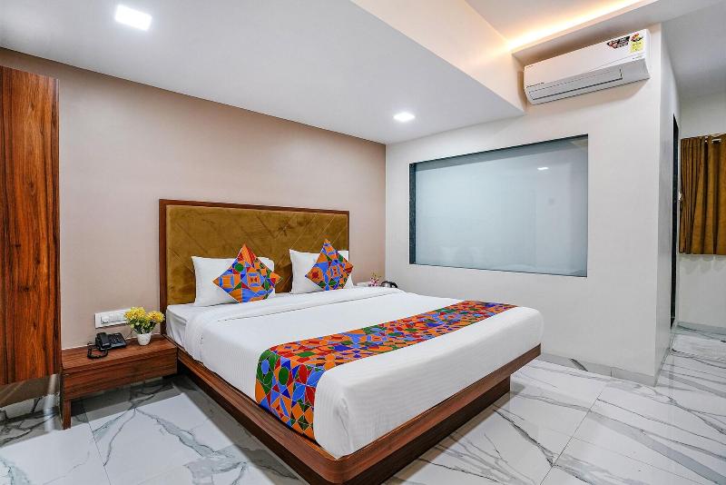 Fabhotel New 7 Star image