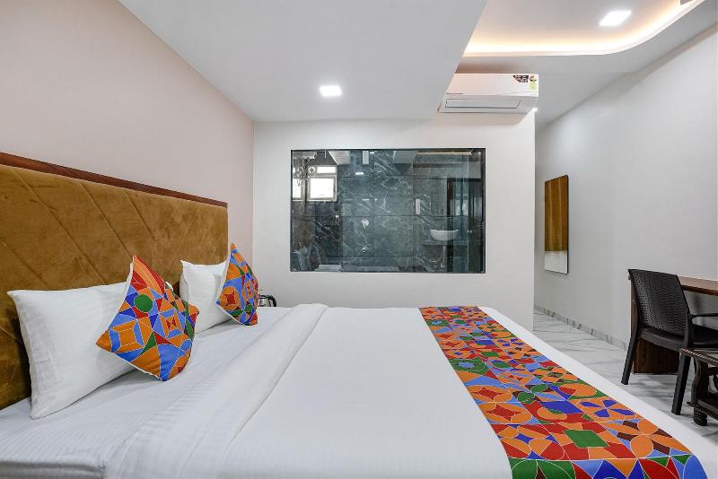 Fabhotel New 7 Star image