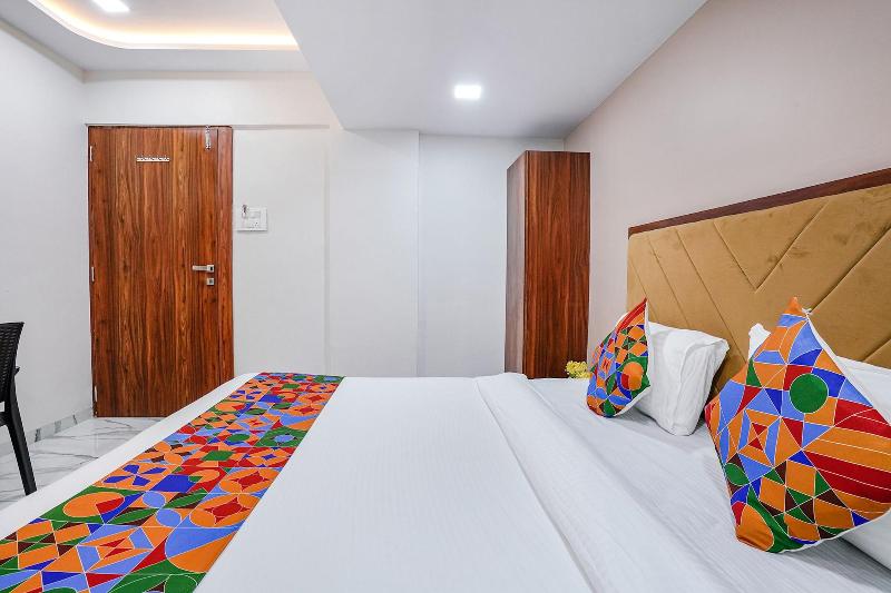 Fabhotel New 7 Star image