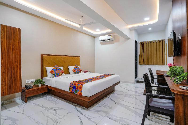 Fabhotel New 7 Star image