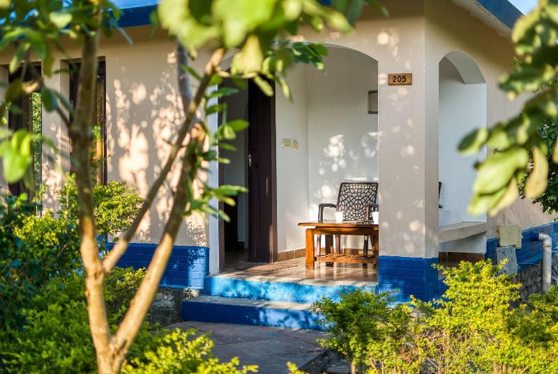 Tusk And Roar Corbett Resort image