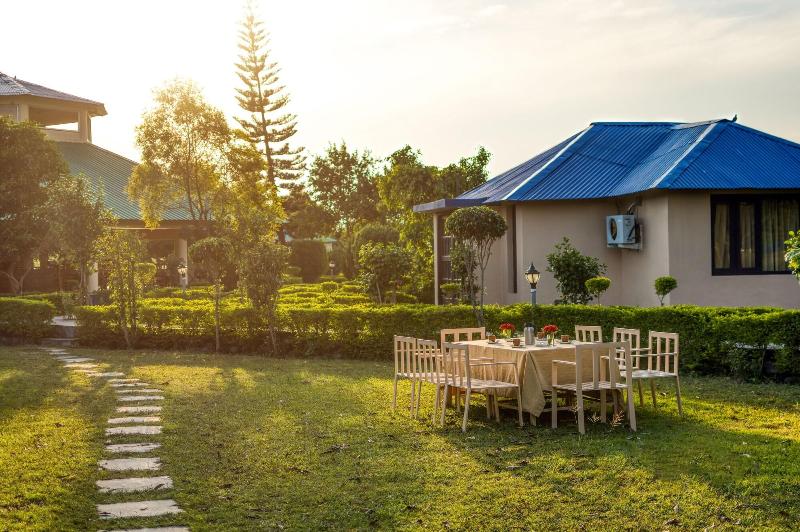 Tusk And Roar Corbett Resort image