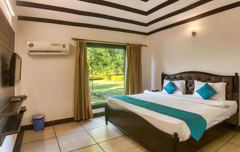 Tusk And Roar Corbett Resort image