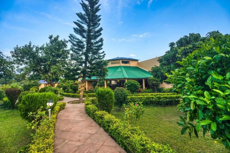 Tusk And Roar Corbett Resort image