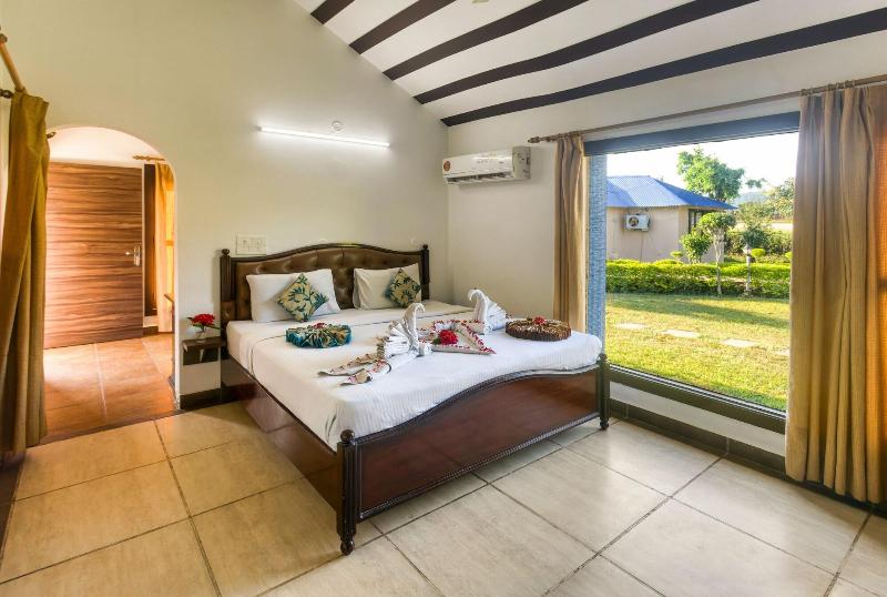 Tusk And Roar Corbett Resort image