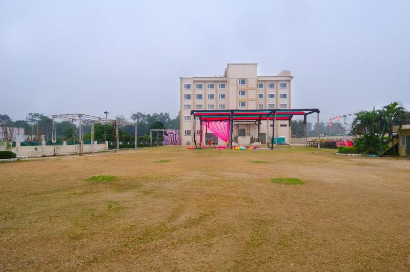 Hotel Royal Vrindaban image