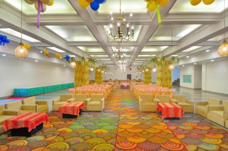 Hotel Royal Vrindaban image