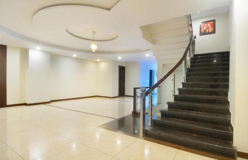 Hotel Royal Vrindaban image