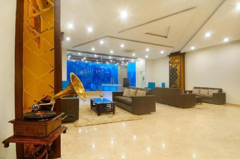 Hotel Royal Vrindaban image