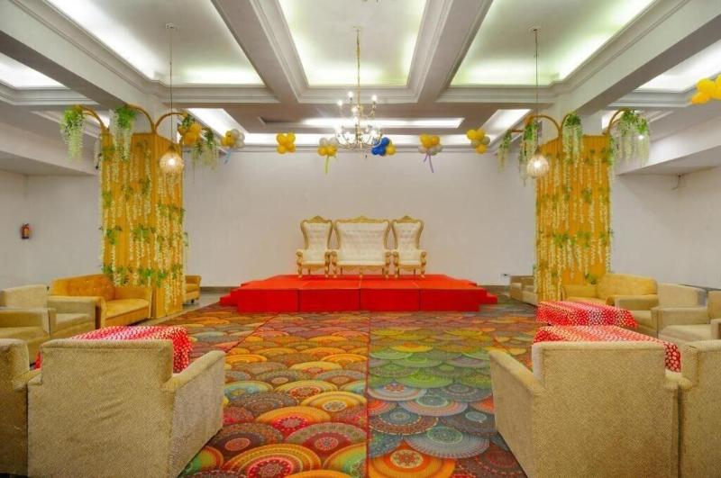 Hotel Royal Vrindaban image