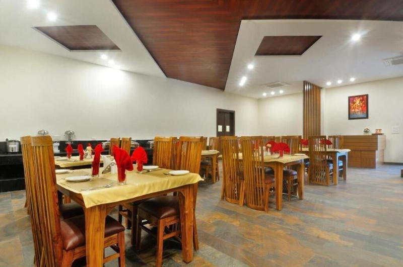 Hotel Royal Vrindaban image