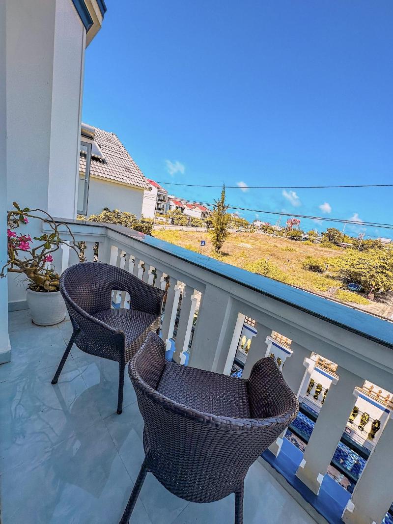 Blue Fish Villa image