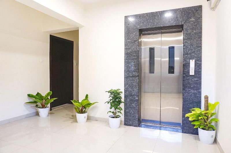 Fabhotel Majestic Luxurious image