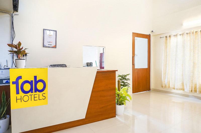 Fabhotel Majestic Luxurious image