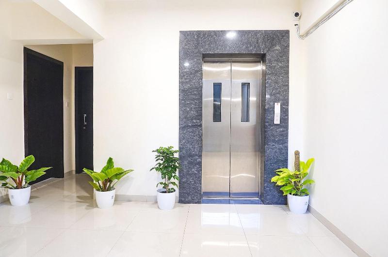 Fabhotel Majestic Luxurious image