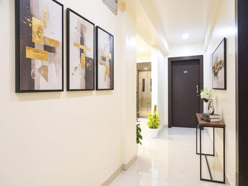Fabhotel Majestic Luxurious image