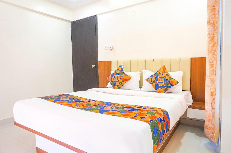 Fabhotel Majestic Luxurious image