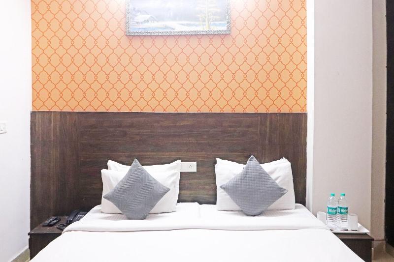 Hotel The Nines image