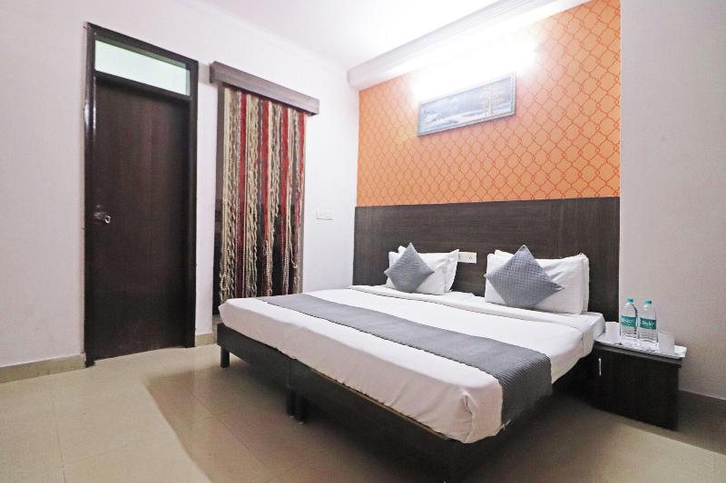 Hotel The Nines image