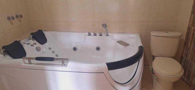 Illari Wari Ll Hotel Sauna image