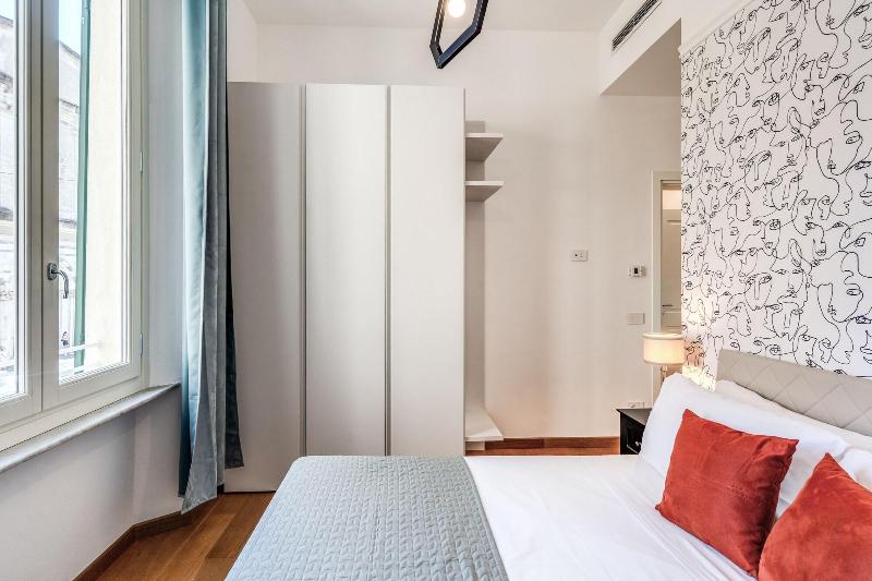 Aweshome Luxury Apartment image