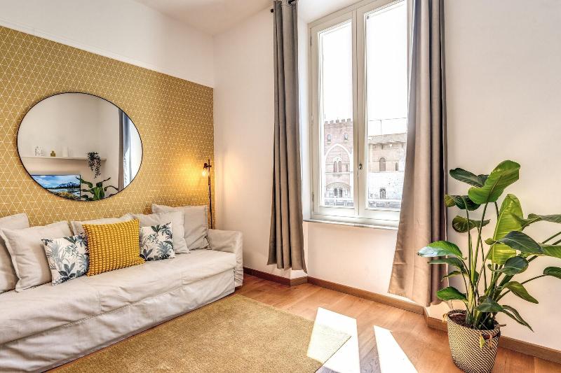 Aweshome Luxury Apartment image