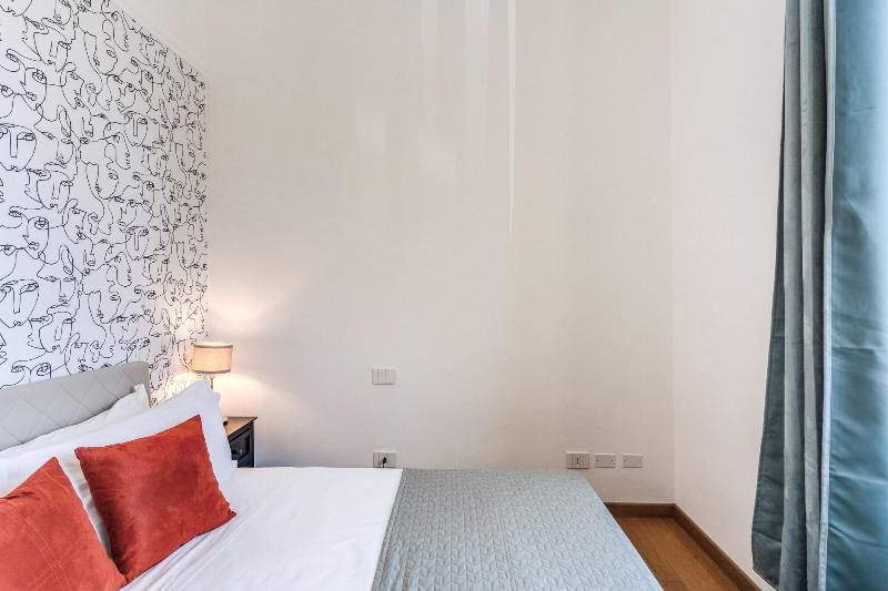 Aweshome Luxury Apartment image
