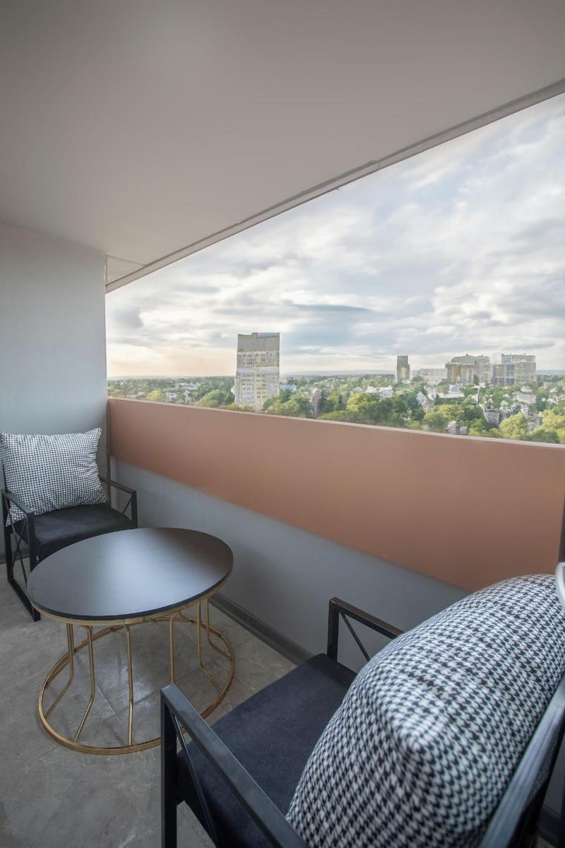 Liza Suit Hotel image