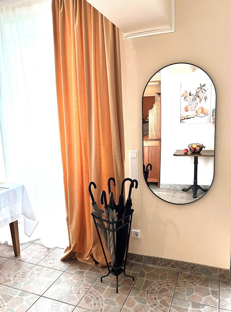 Airport Messe Hotel image