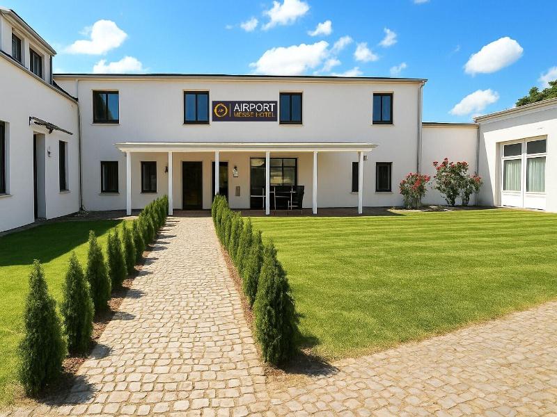 Airport Messe Hotel image