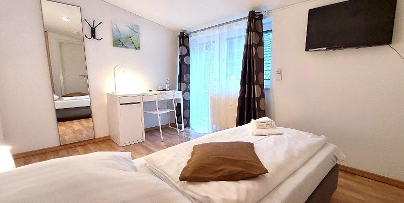 Airport Messe Hotel image
