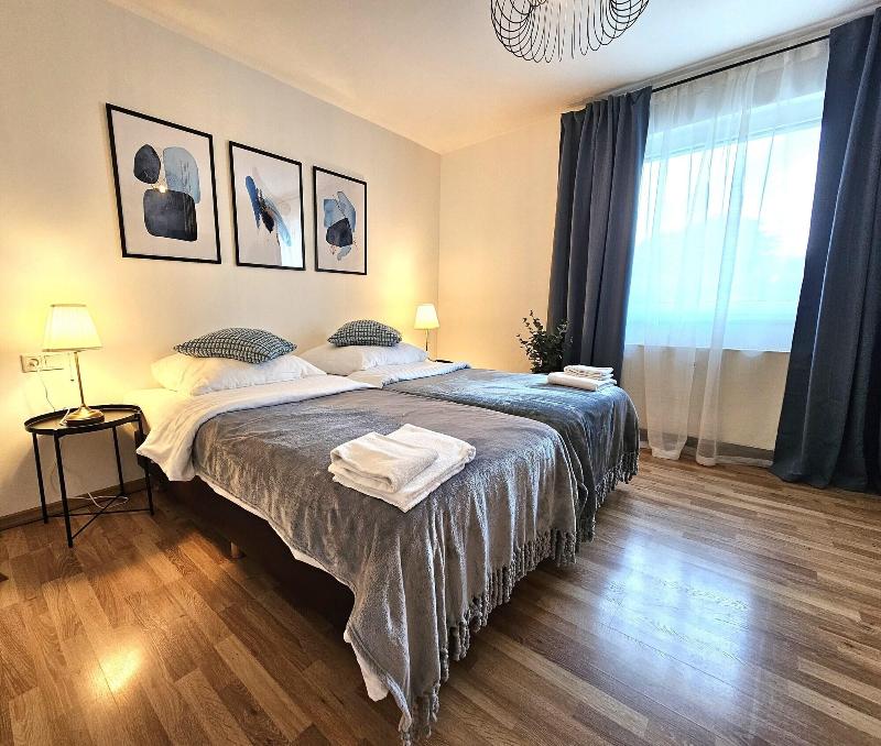 Airport Messe Hotel image