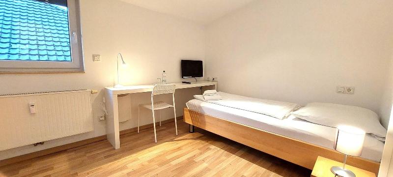 Airport Messe Hotel image