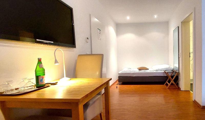 Airport Messe Hotel image