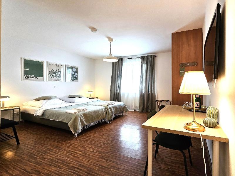 Airport Messe Hotel image