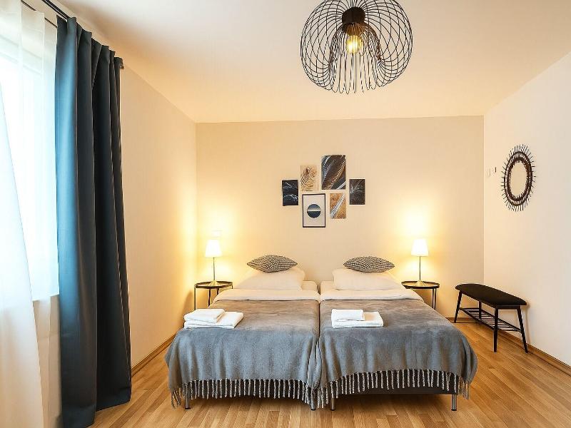 Airport Messe Hotel image