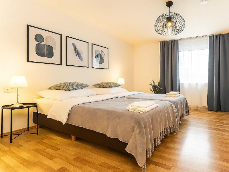 Airport Messe Hotel image
