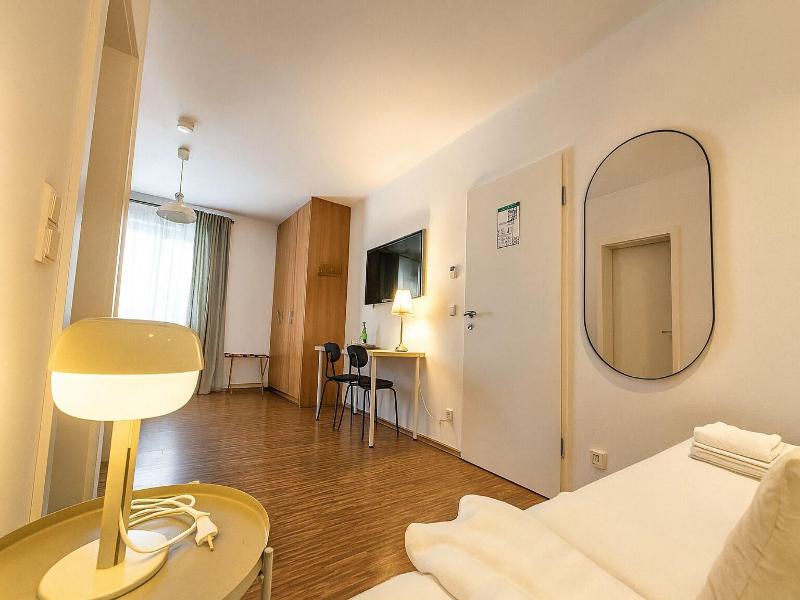 Airport Messe Hotel image