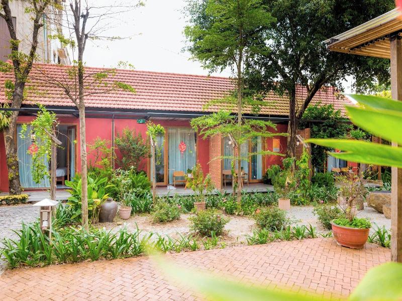 Truong Phu House