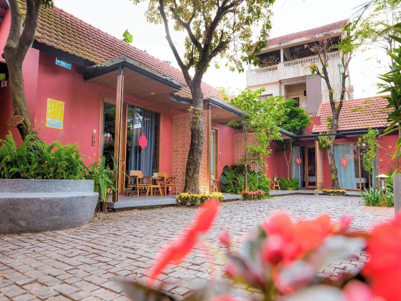 Truong Phu House