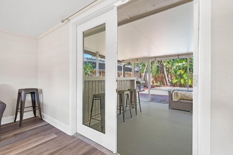 Will S Off Wilton Drive Pool Villa By Opus image
