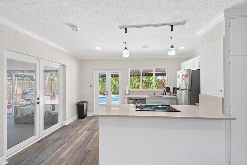Will S Off Wilton Drive Pool Villa By Opus image
